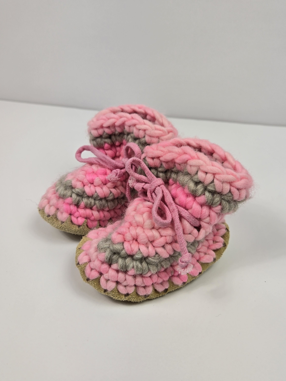 Padraig Cottage Toddler Wool Booties Size 5 - 5.5 Pink Gray Suede Sole NWOB